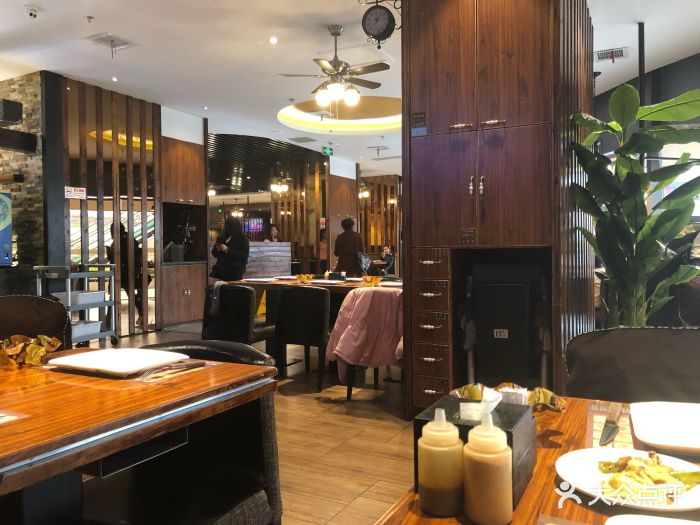 汉巴味德自助餐厅(嘉定宝龙广场店)大堂图片