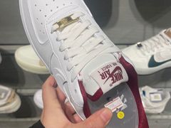 -NIKE品牌体验店(南京东路店)