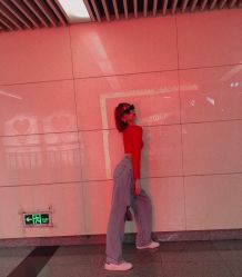 -BULB STUDIO 巴柏明星发型工作室