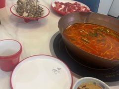 -毛辣果·贵州红酸汤牛肉火锅(西单店)