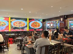 -川流不息·地道川菜·小龙虾(松东路店)