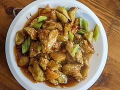 -巧婆婆特色东北菜·铁锅炖
