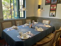 包厢-野蔓果·山野菜(西湖景区·龙井茶田店)