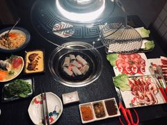 -虎焱炭火烧肉