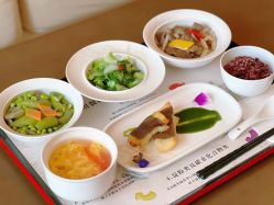 -金鹰国际月子中心(新街口店)