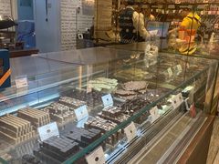 -VENCHI 闻绮(北京国贸商城店)