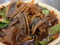 -铭记嘎洒生态鳝鱼(迎春街店)