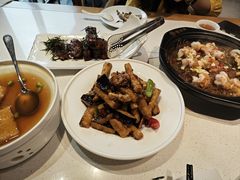-聚友斋(陶瓷琉璃馆水晶街店)