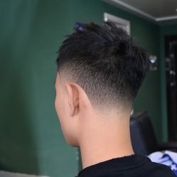 -海文先生国潮烫染男士理发馆