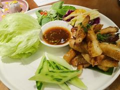 蜜糖炭烧猪颈肉配沙拉-星叶·东南亚料理(宁波万象汇店)