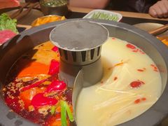 -晓宇重庆火锅(西安荟聚店)
