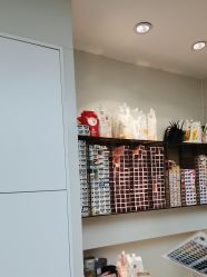 -吉艺心专业美发造型