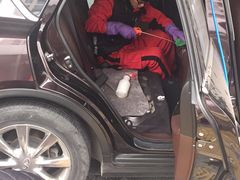 施工作业中！-北京松山友福汽车贴膜·隐形车衣 洗美(良乡店)