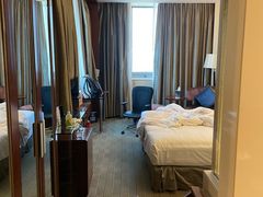 -上海浦东假日酒店