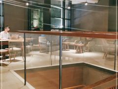 -星巴克(杭州湖滨银泰E区店)