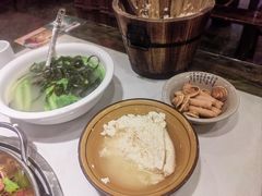 -盐井记·自贡美蛙鲜锅兔(中和店)