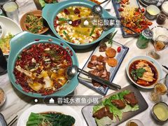 -周渝食惦·酸菜鱼精致川菜(横岗店)