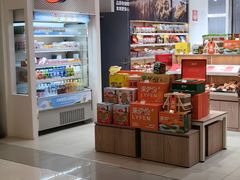 -来伊份(我格广场武宁路店)