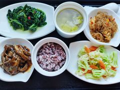 -优护佳月嫂育儿嫂中心(静安店)