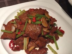 小炒黄牛肉-意枫墅(总部基地店)
