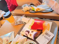 -麦当劳(展览路店)