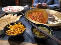 -沸炉重庆老火锅(军事博物馆店)