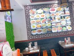 大堂-临街徽菜馆·正宗黄山味