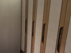 -浅深(世茂滨江精品店)
