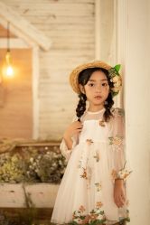 -巴黎Paris baby儿童摄影(宝山万达店)