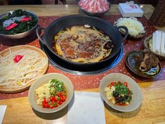 -赵美丽·重庆社区火锅·直营店(火车东站·中豪国际店)