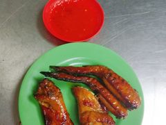 炭烤鸡翅-黄亚华小食店(Jalan Alor)