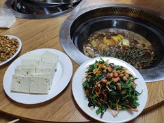 -北京龙庆四季香农家饭庄·灶台鱼·碳烤虹鳟鱼(龙庆峡店)