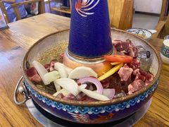 -毛辣果·贵州红酸汤牛肉火锅(西单店)