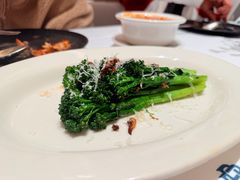 -马克西姆俄罗斯餐厅(通亚街店)