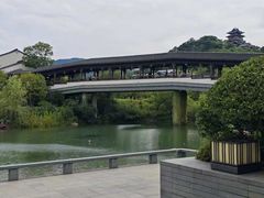 -雅达·阳羡溪山小镇中心