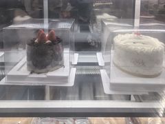 -红宝石·鲜奶小方·海派西点房(控江店)