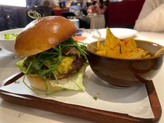 -阿妮叶李(光谷世界城店)