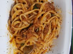 意大利肉酱扁面-HELLO 27 意面·沙拉·帕尼尼