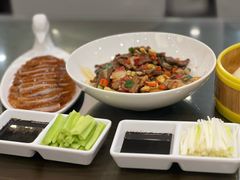 -鸿运楼烤鸭店(天桥店)