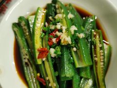 -堂瓦里·33年传统赣菜(第一街区店)