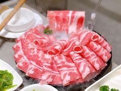 夹着脆骨的羔羊肉卷-海底捞火锅(南海万科广场店)