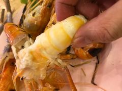 -J Daeng Seafood