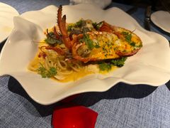 -弦月窗LUNETTE BY AMANDA(复兴路店)