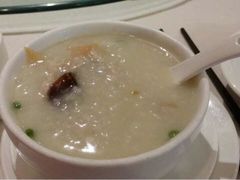皮蛋瘦肉粥-新海利大酒店(拱北口岸店)