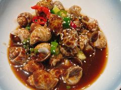 -川流不息·地道川菜·小龙虾(新松江路店)