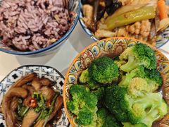 -轻蔬不用等·素食(江苏路店)