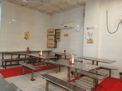 大堂-易记皮肚面(明瓦廊店)