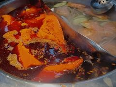 -重庆楊門机场老火锅(20年老店两路总店)