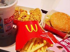 -麦当劳(卫星广场店)