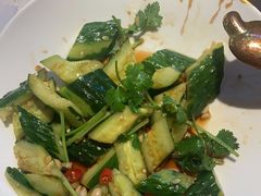 -小鱼小牛·鱼牛干锅·脆鱼火锅(世欧广场店)